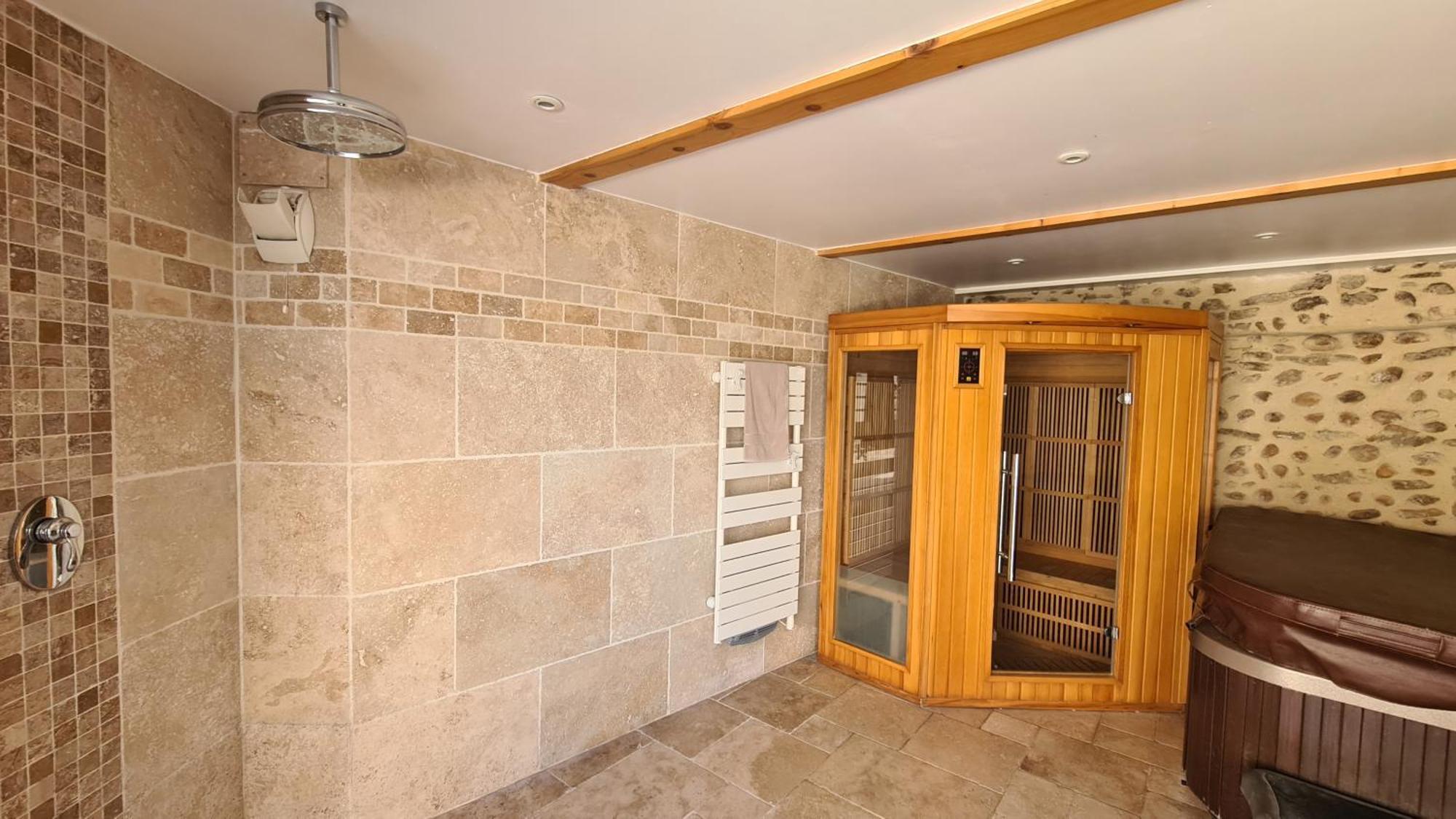 Gite Le Caprice Spa & Sauna Génissieux Exteriör bild